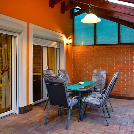 Afrodite Apartmanhaz إغير المظهر الخارجي الصورة