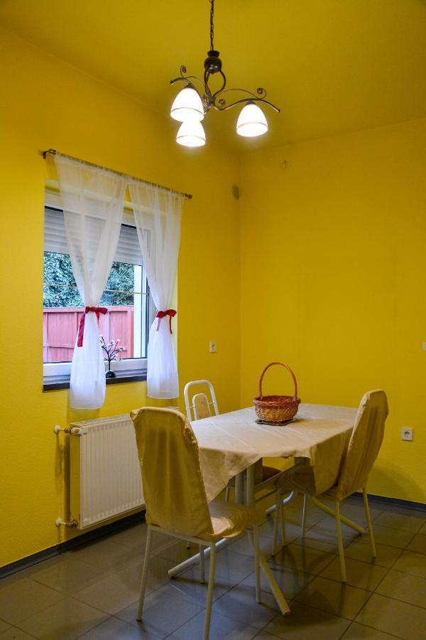 Afrodite Apartmanhaz إغير المظهر الخارجي الصورة