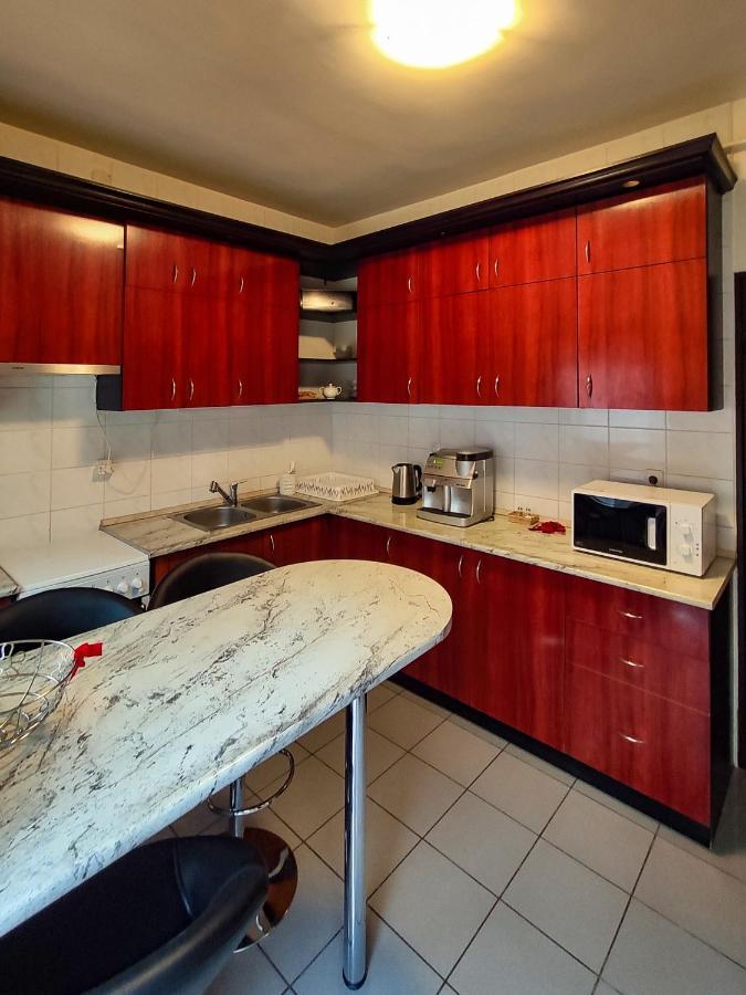 Afrodite Apartmanhaz إغير المظهر الخارجي الصورة